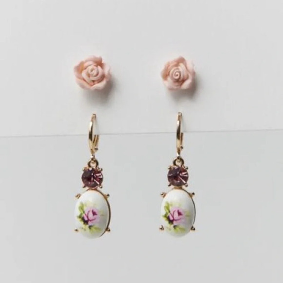 UO Rose Post & Hoop Earring Set, Blush, NWT - Picture 1 of 7
